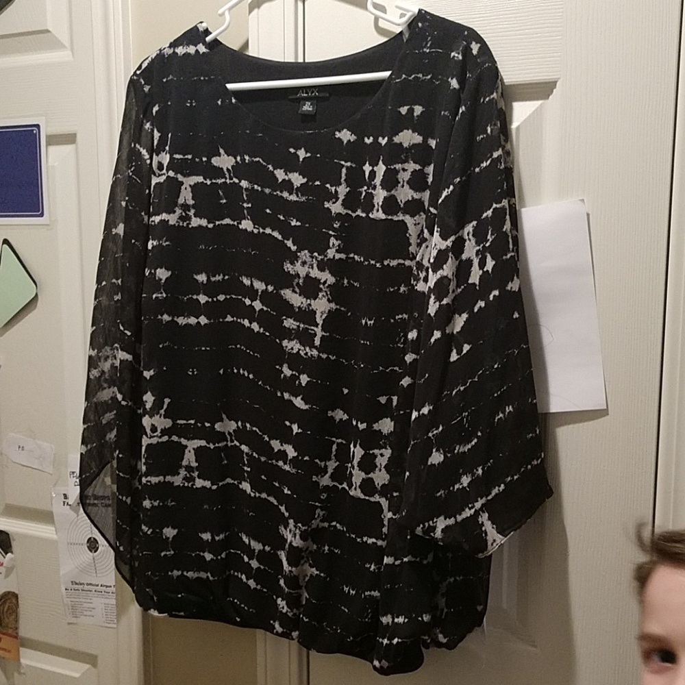 Black and white blouse